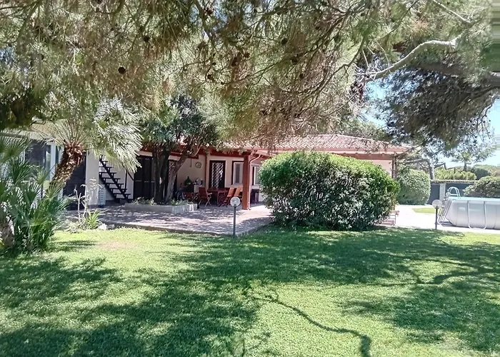 Comfortable&spacious villa - Baia Domizia